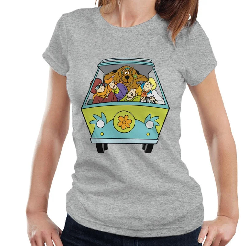 Scooby Doo Characters In The Mystery Machine Women's T-Shirt Elegant Classic Vintage