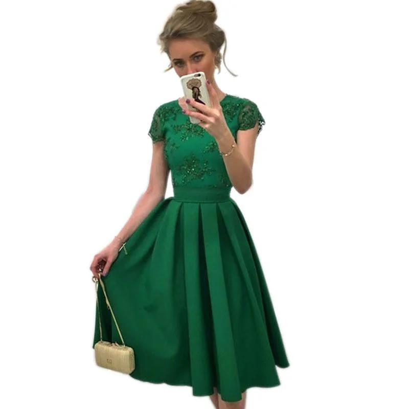 Women Summer Dress Girls Embroidery Lace Party Dresses Backless Vintage Sundress Casual Knee Length Pleated Dress Tunics Practical easy-care