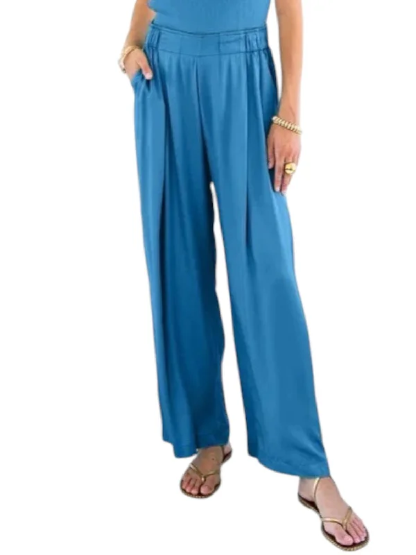 Garbo Pants In Ocean High-Waist Jeans