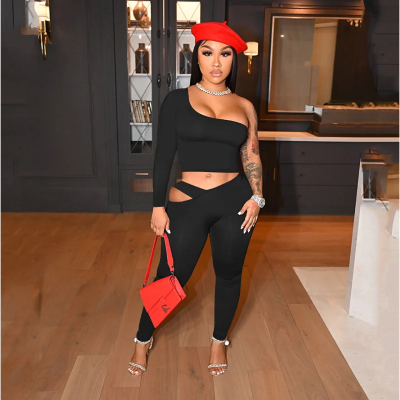 Women Solid Color One Shoulder Top And Cutout Pants Fashionable Casual Two-Piece Set Trendy Palazzo Pants