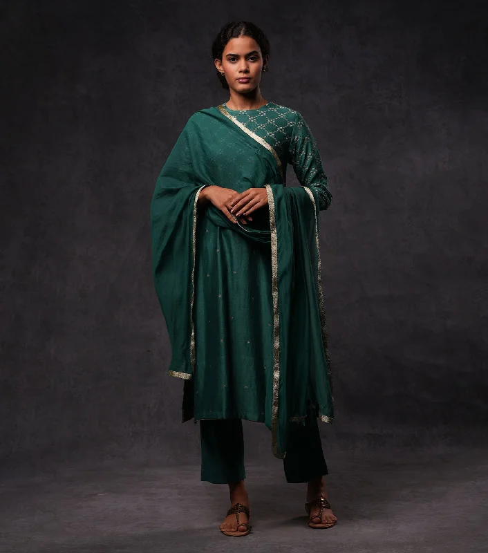 Green Hand Embroidered Cotton Silk Straight Kurta Set with Pants & Dupatta Fashionable Button-Up Pants Green Hand Embroidered Cotton Silk Straight Kurta Set with Pants & Dupatta Fashionable Button-Up Pants