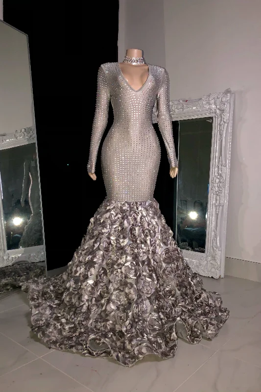 Charming Long V-neck Long Sleeves Mermaid Prom Dress With Beading