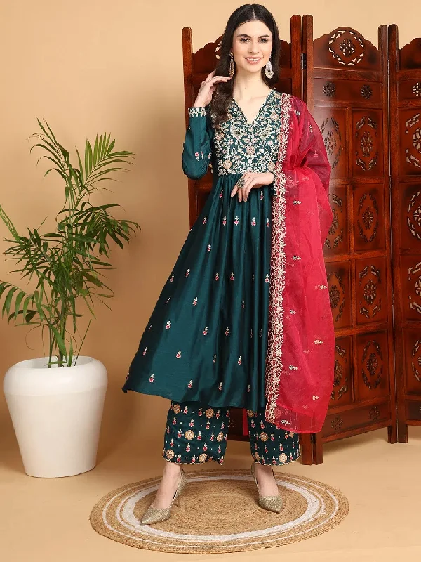 Ahika Women Green Silk Blend Yoke Design A-Line Kurta Pant Set With Dupatta Comfortable Maternity Pants