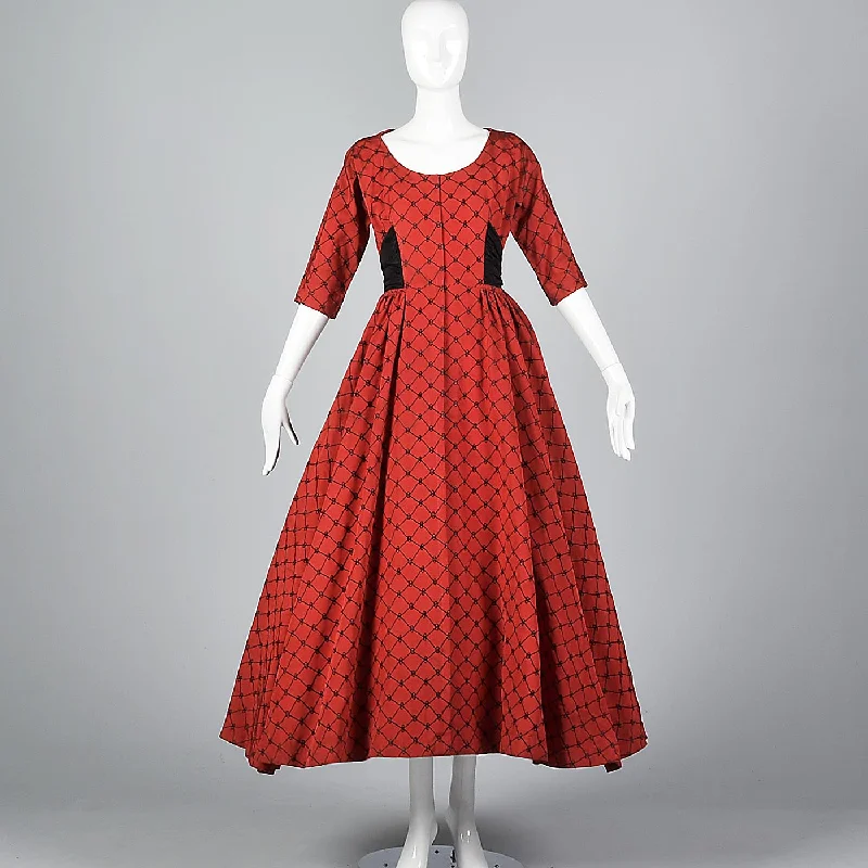 1950s Red Party Dress with Black Taffeta Bow Tunics Essential wardrobe