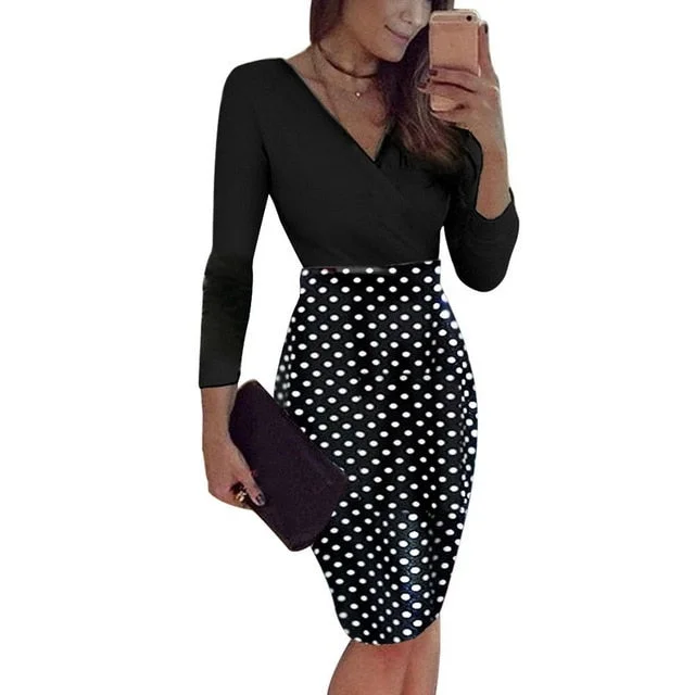 Dots V-neck