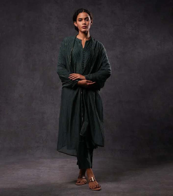 Textured Cotton Silk Forest Green Kurta Set with Gota Dupatta & Pants Comfortable Pleated Pants Textured Cotton Silk Forest Green Kurta Set with Gota Dupatta & Pants Comfortable Pleated Pants