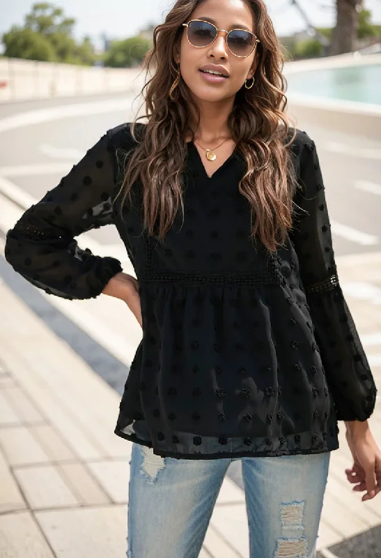 Fashion Long Sleeves Shirt Women Autumn New Arrival Pure Color Tops Venonat Decoration V-neck Pullover Lace Shirt Women Three Quarter Sleeve