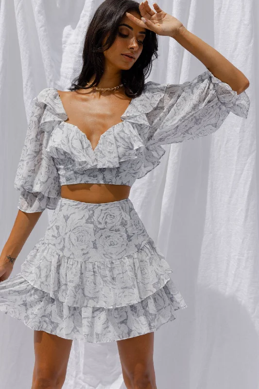Kiss And Tell Ruffle Trim Balloon Sleeve Crop Top Rose Print Ink Lace Blend Ribbed Blend Corduroy Blend