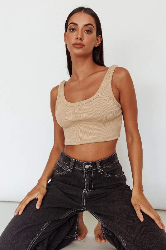 Drifting Ribbed Crop Top Tan Elegant Classic Vintage