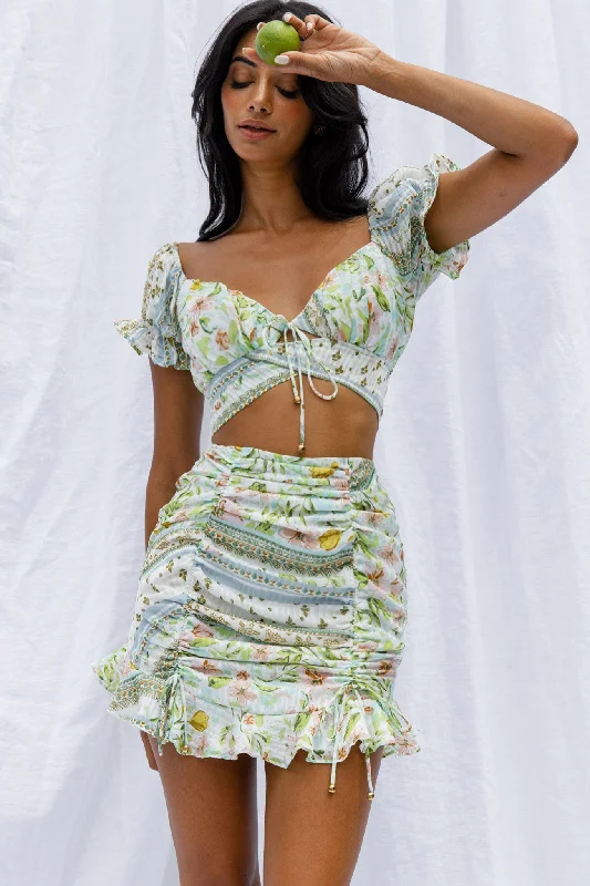 Azure Sky Tied Back Crop Top Printed Green Iron Safe Non-Iron Wrinkle Free