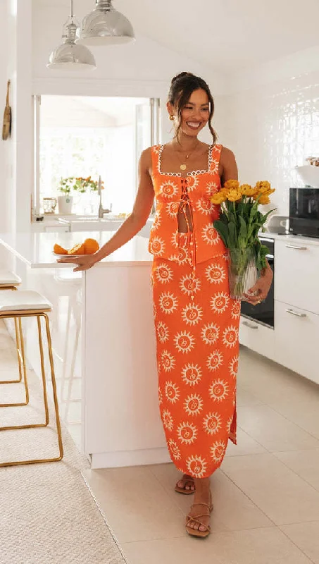 Printed Crop Top and Skirt Set Hooded Caped Shawl Collar