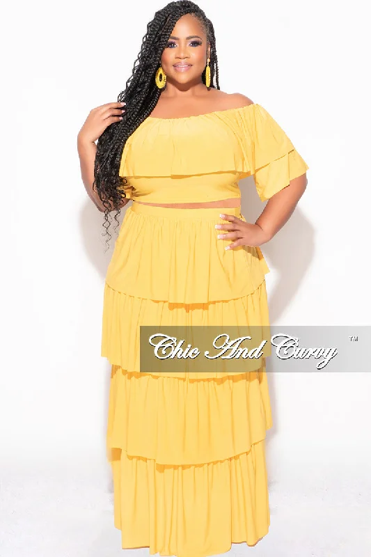 Final Sale Plus Size 2pc Ruffle Tiered Off the Shoulder Crop Top Maxi Skirt Set in Mustard Chenille Blend Fleece Blend Nylon Blend