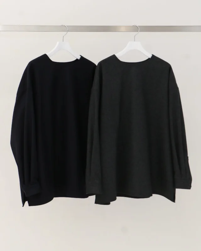 THE SIDE ZIP PULLOVER SHIRT Deep Neck Pullover
