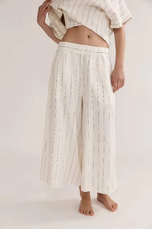 Andrea and Joen - Jean Crop Pants