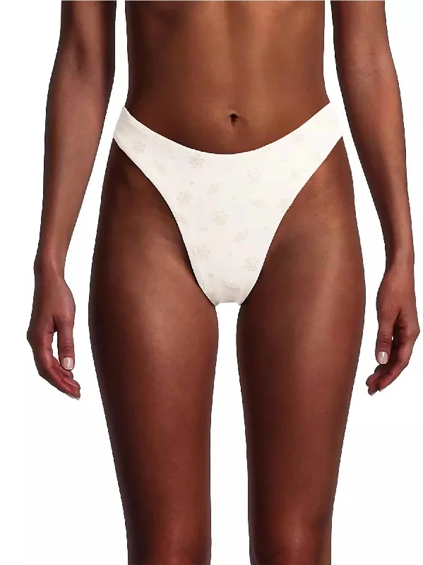 Classic Scoop Bikini Bottom In Off White